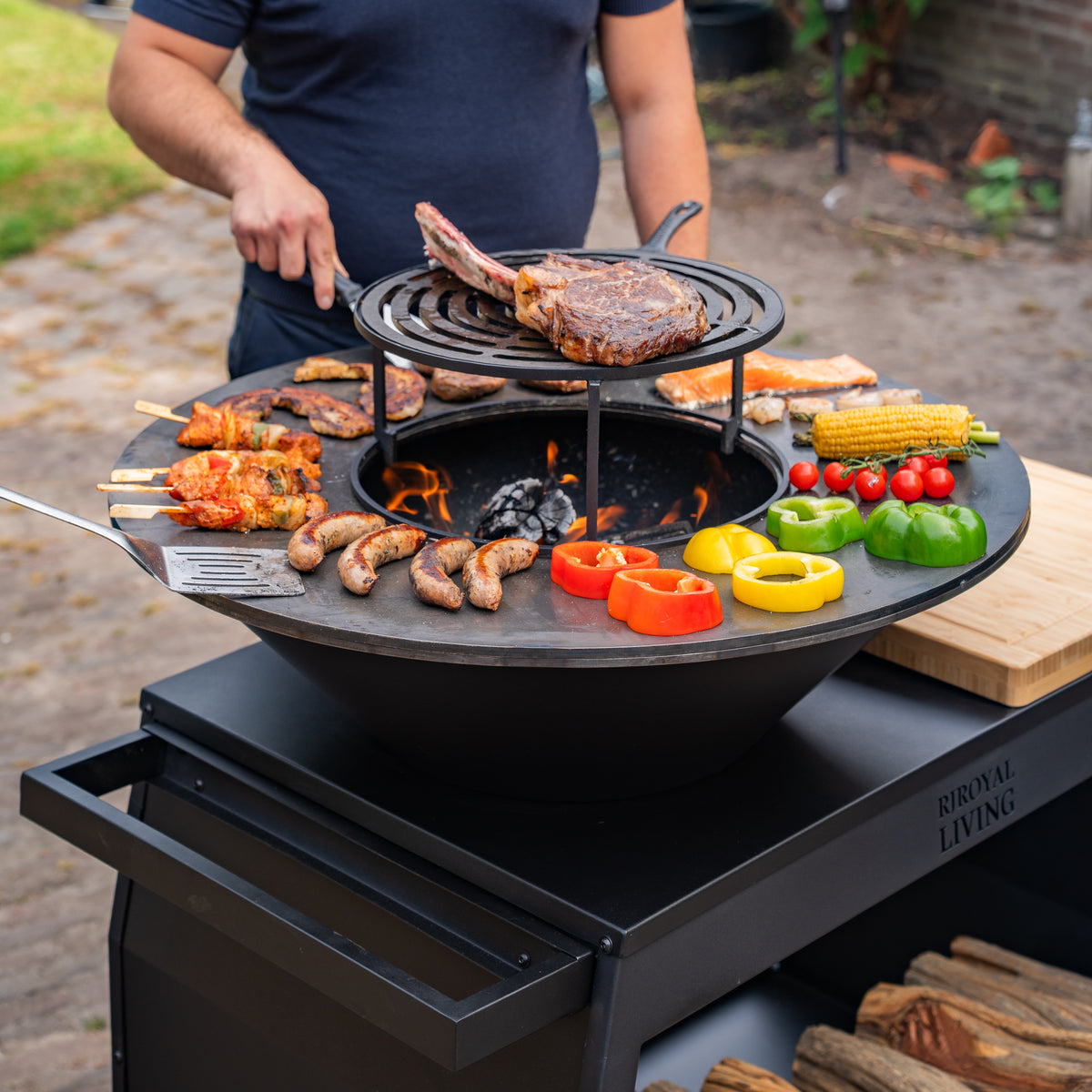 BBQ Plancha Grill Big Jack Black 3.0 - Con attizzatoio e porta legna