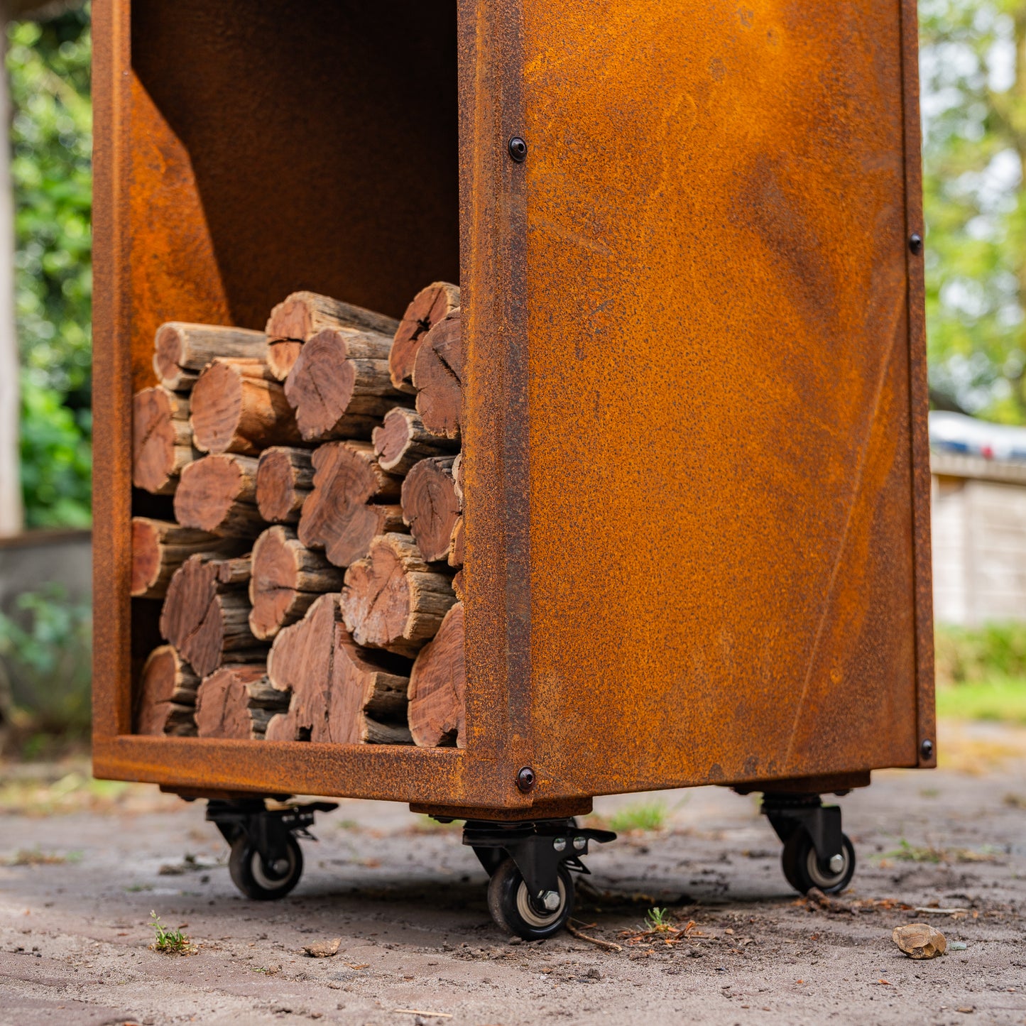 Barbecue Plancha Grill Acciaio Corten 8mm Camarada 2.0 - Con porta legna Ø70cm