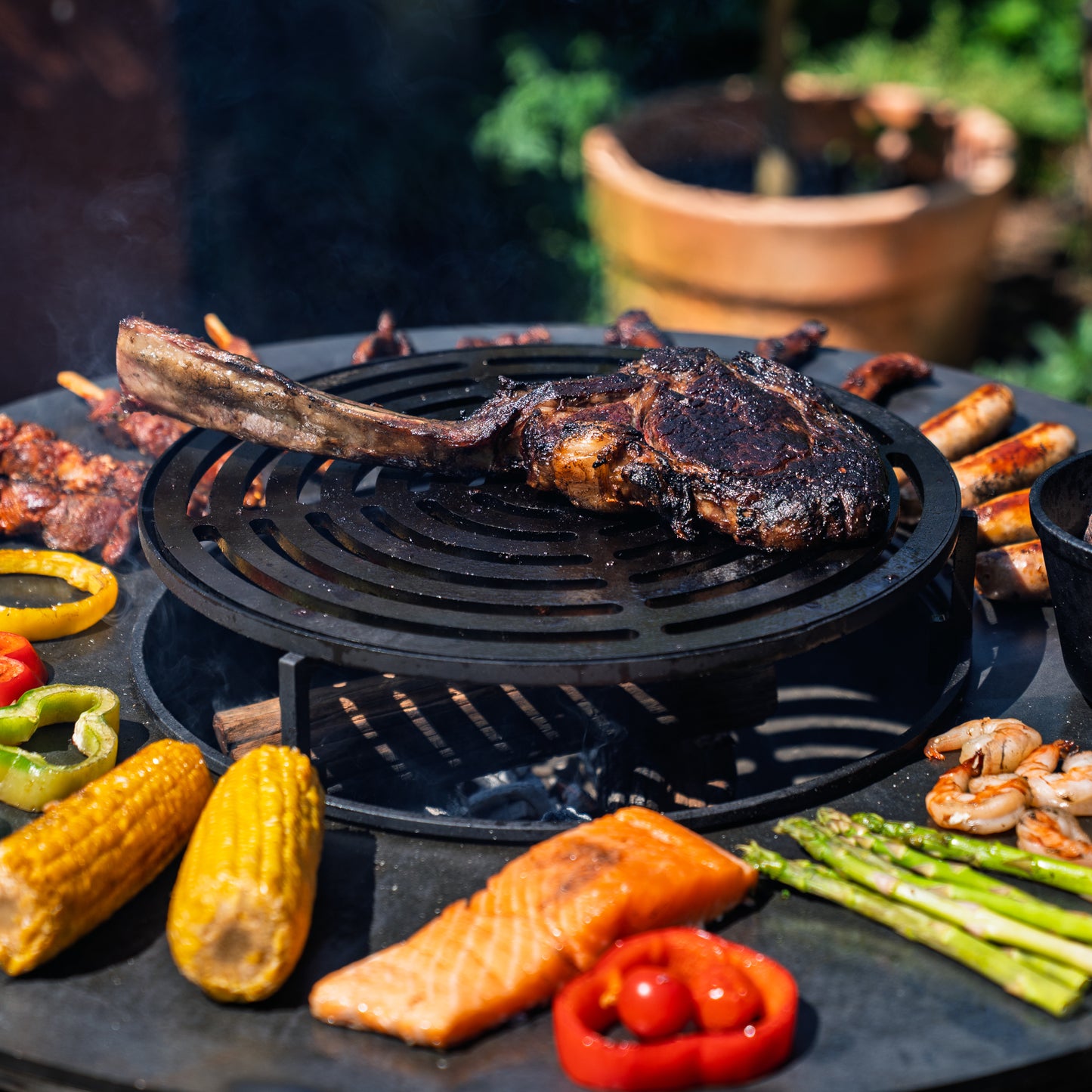 BBQ Plancha Grill Hermano XXL Blackline Acciaio Corten - Con attizzatoio e contenitore per la legna Ø80cm 8mm