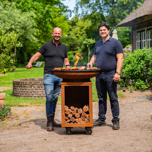 BBQ Plancha Grill Hermano XXL in acciaio Corten - Con attizzatoio e contenitore per la legna Ø80cm 8mm