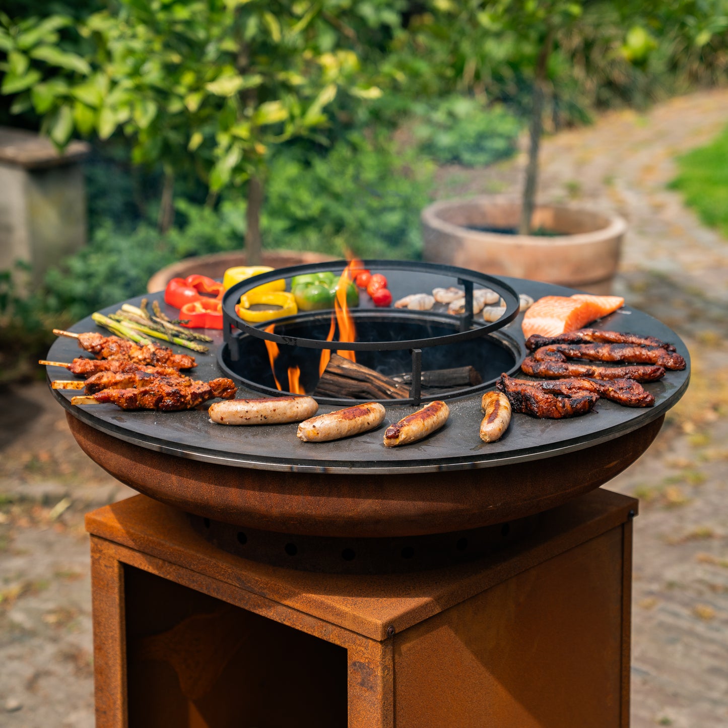 BBQ Plancha Grill Hermano XXL in acciaio Corten - Con attizzatoio e contenitore per la legna Ø80cm 8mm