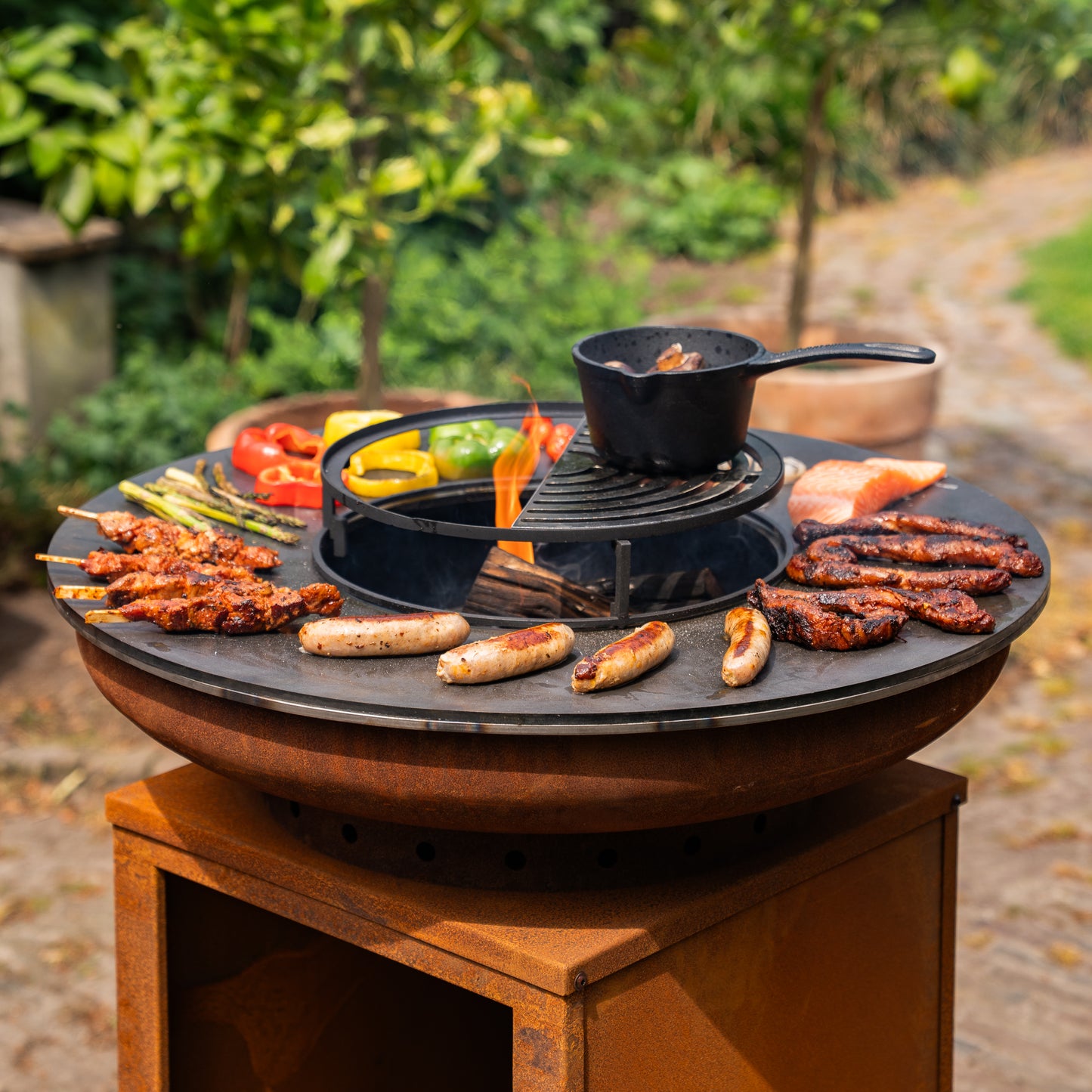 BBQ Plancha Grill Hermano XXL in acciaio Corten - Con attizzatoio e contenitore per la legna Ø80cm 8mm