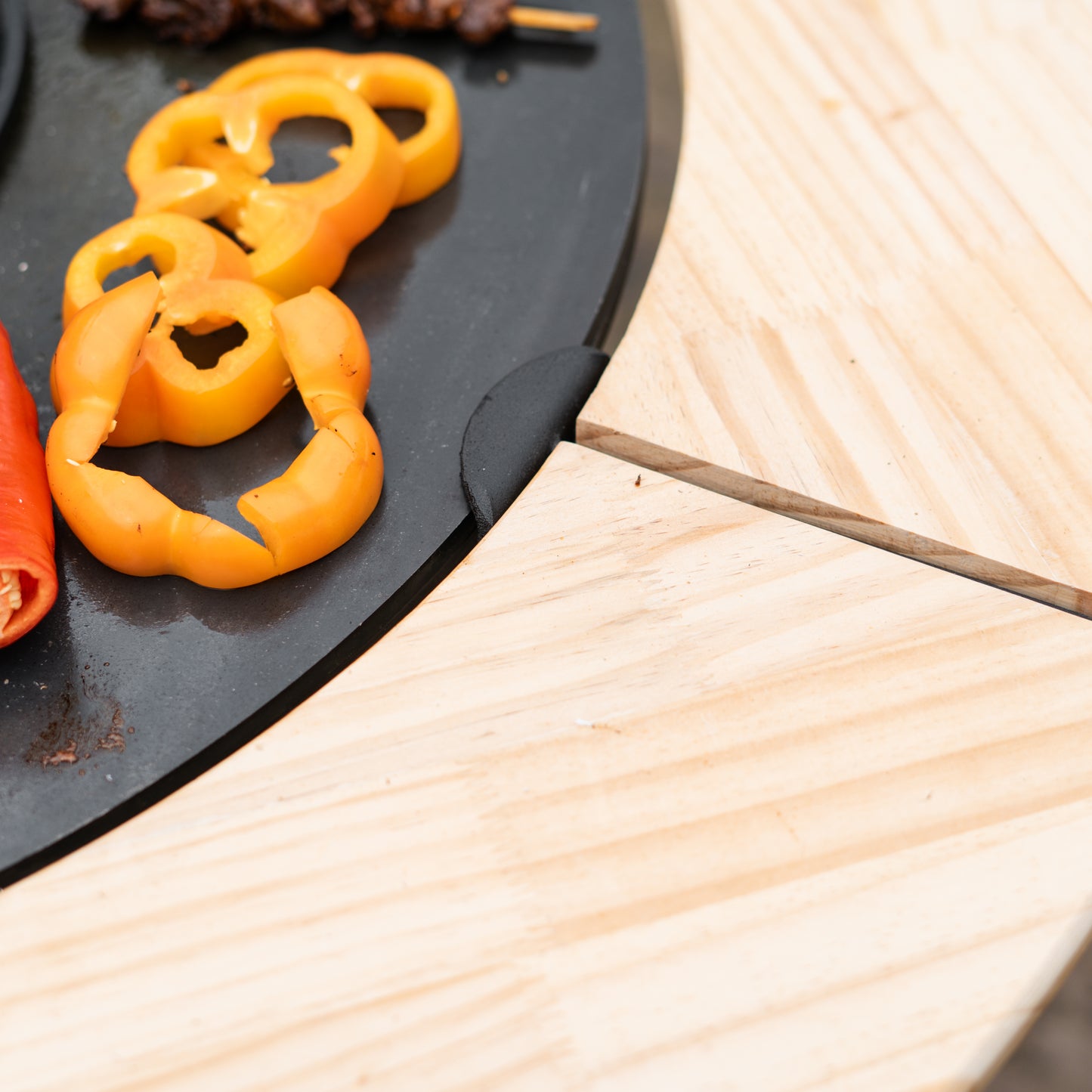 Cornice in legno per barbecue Plancha Mesa