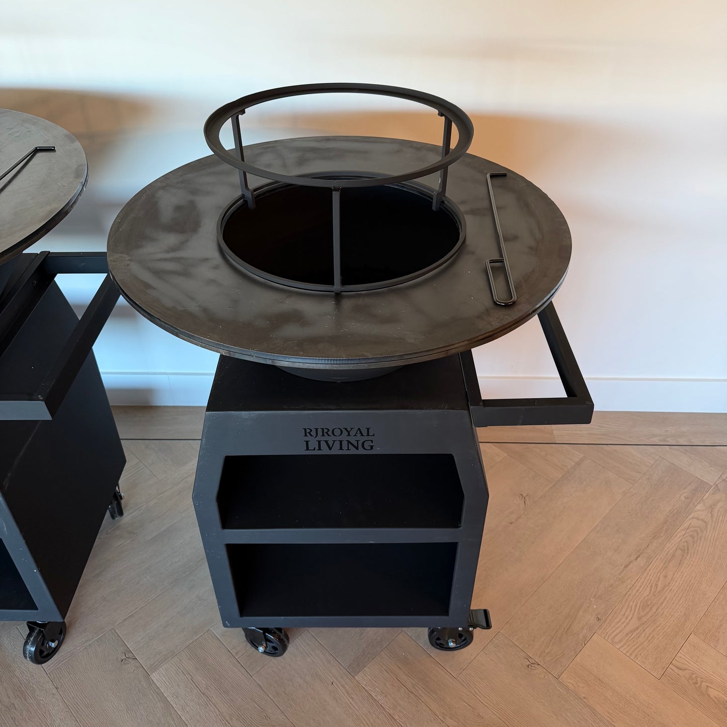 BBQ Plancha Grill Maestro XXXL Ø100cm Acciaio Corten - Con ruote grandi e contenitore per la legna