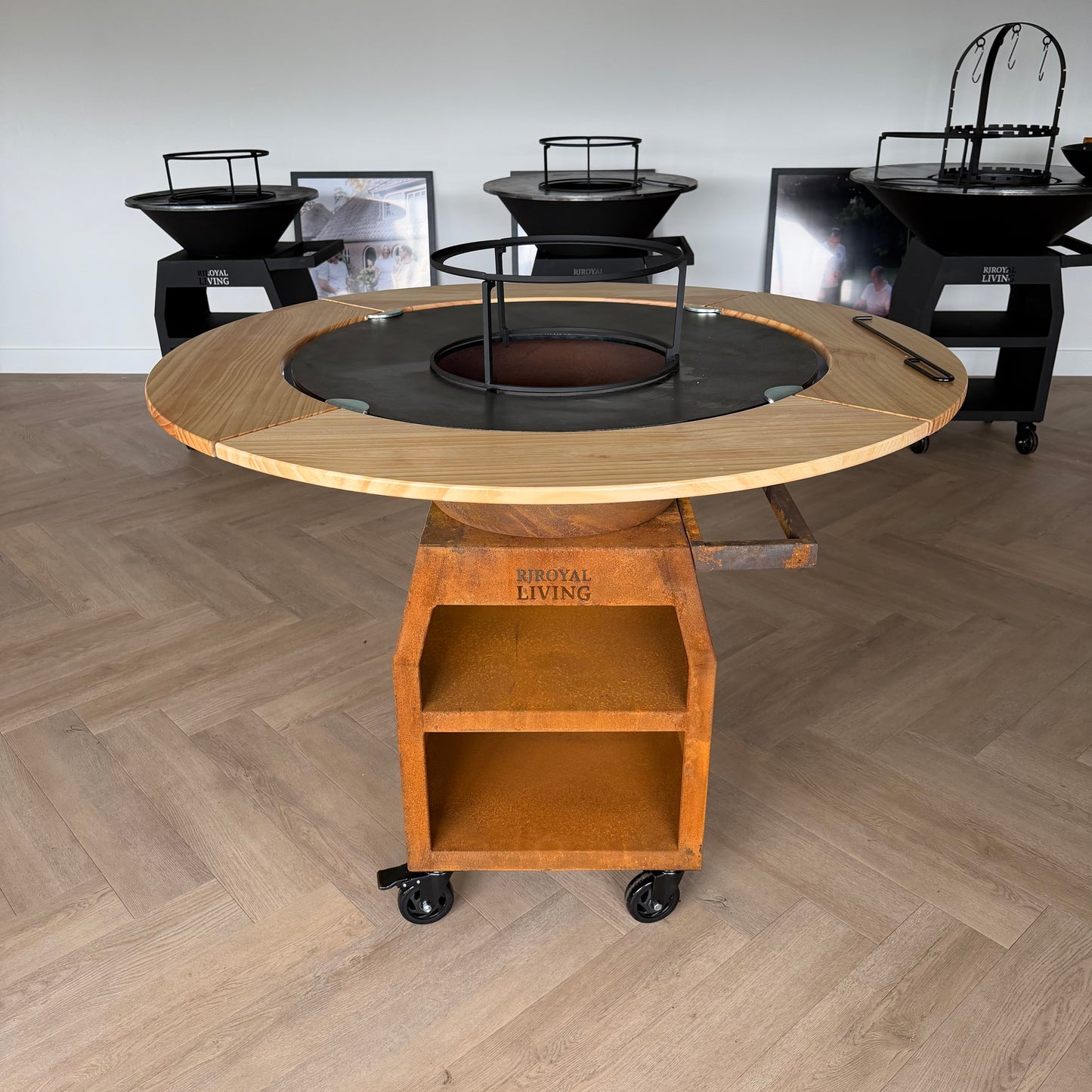 BBQ Plancha Grill Maestro XXXL Ø100cm Acciaio Corten - Con ruote grandi e contenitore per la legna