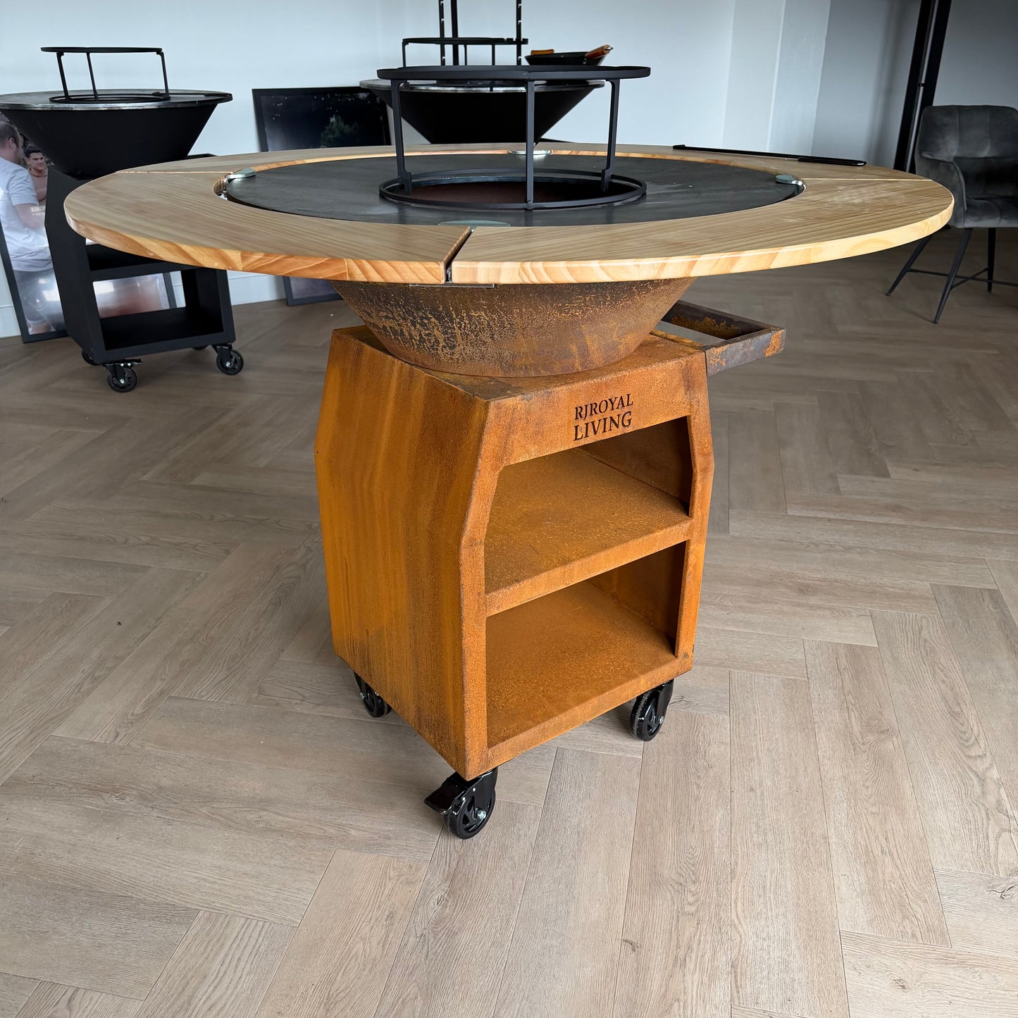 BBQ Plancha Grill Maestro XXXL Ø100cm Acciaio Corten - Con ruote grandi e contenitore per la legna