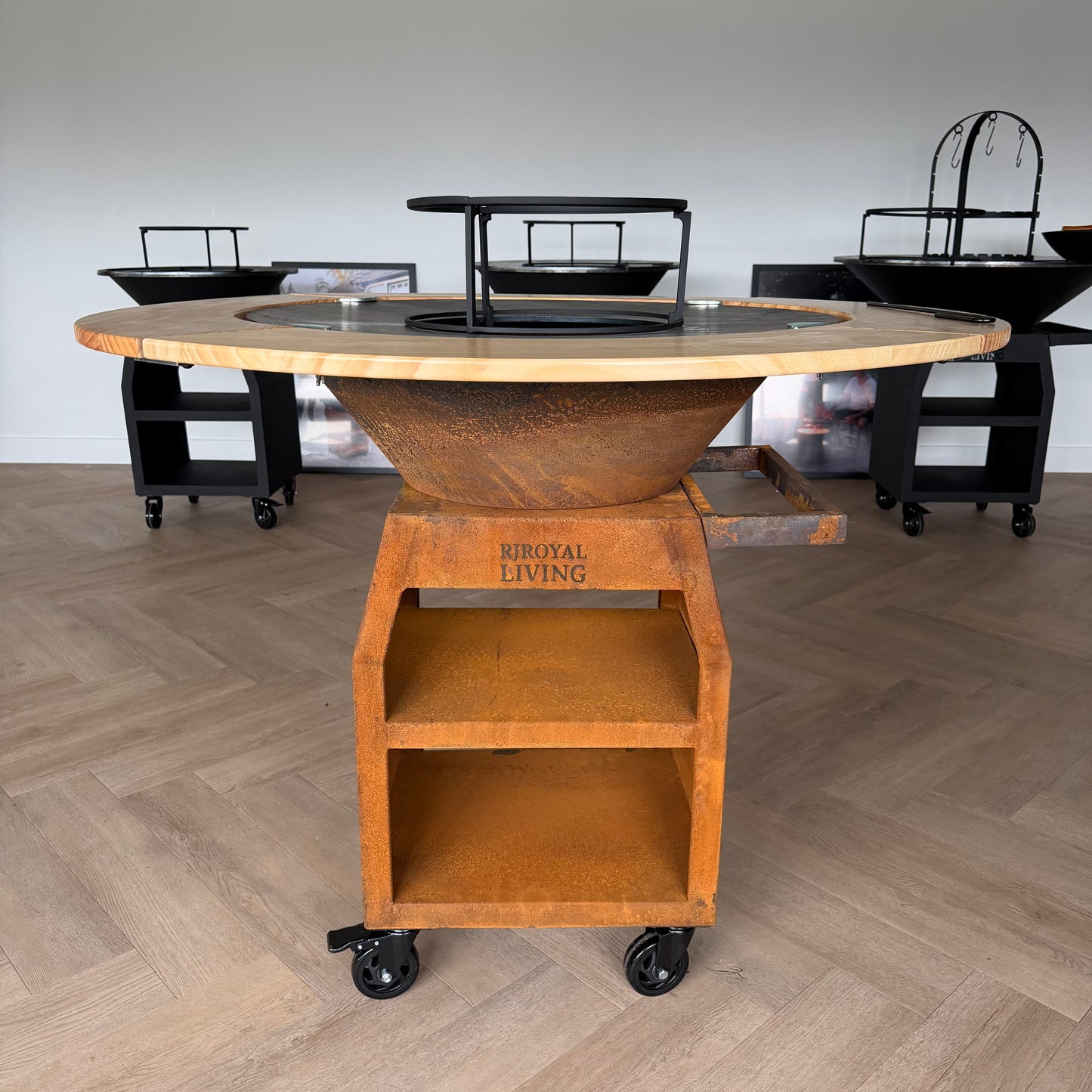 BBQ Plancha Grill Maestro XXXL Ø100cm Acciaio Corten - Con ruote grandi e contenitore per la legna