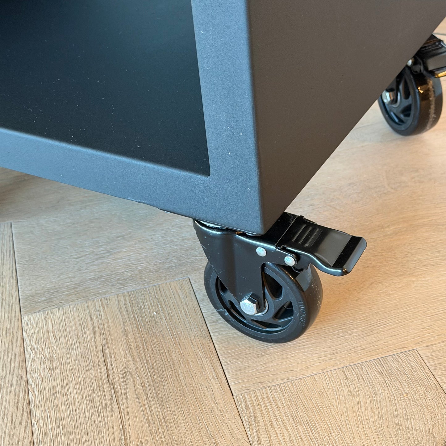 BBQ Plancha Grill Maestro XXXL Ø100cm Acciaio Corten - Con ruote grandi e contenitore per la legna