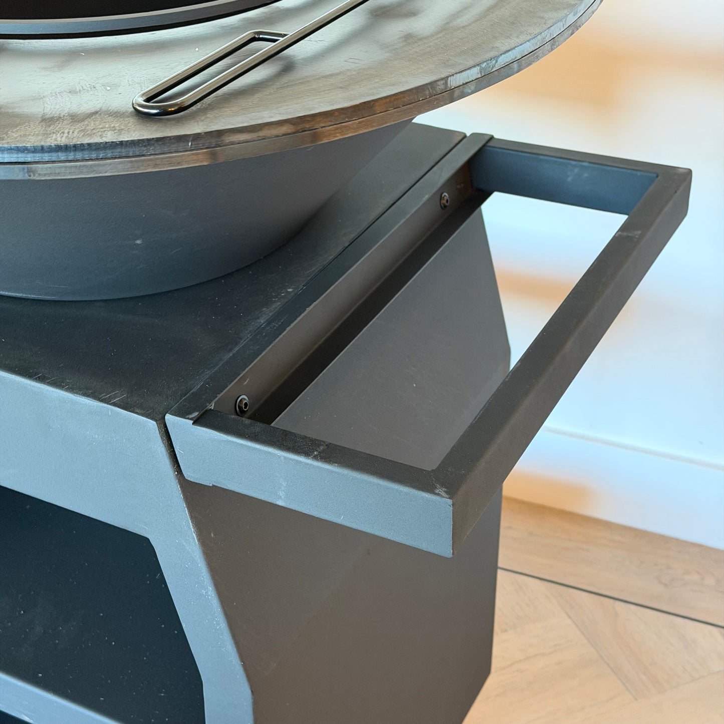 BBQ Plancha Grill Maestro XXXL Ø100cm Acciaio Corten - Con ruote grandi e contenitore per la legna