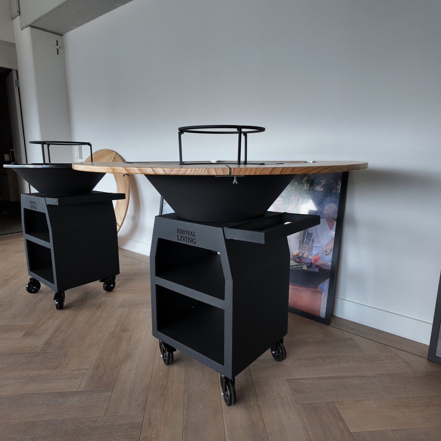 BBQ Plancha Grill Maestro XXXL Ø100cm Acciaio Corten - Con ruote grandi e contenitore per la legna