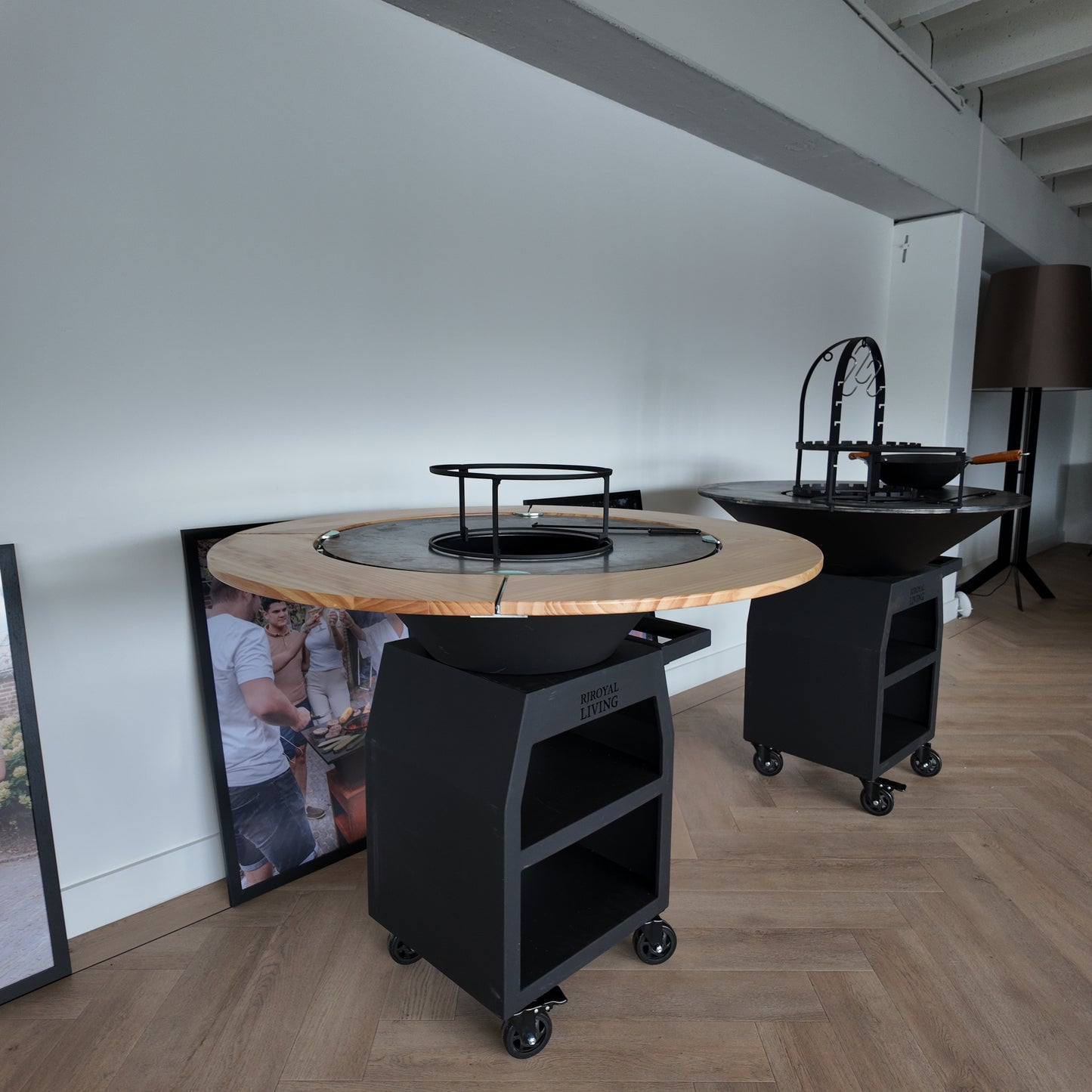 BBQ Plancha Grill Maestro XXXL Ø100cm Acciaio Corten - Con ruote grandi e contenitore per la legna