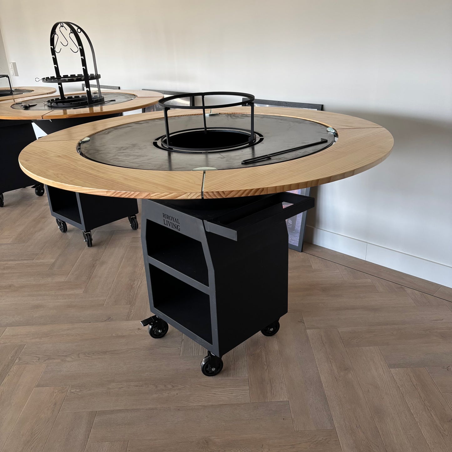 BBQ Plancha Grill Maestro XXXL Ø100cm Acciaio Corten - Con ruote grandi e contenitore per la legna