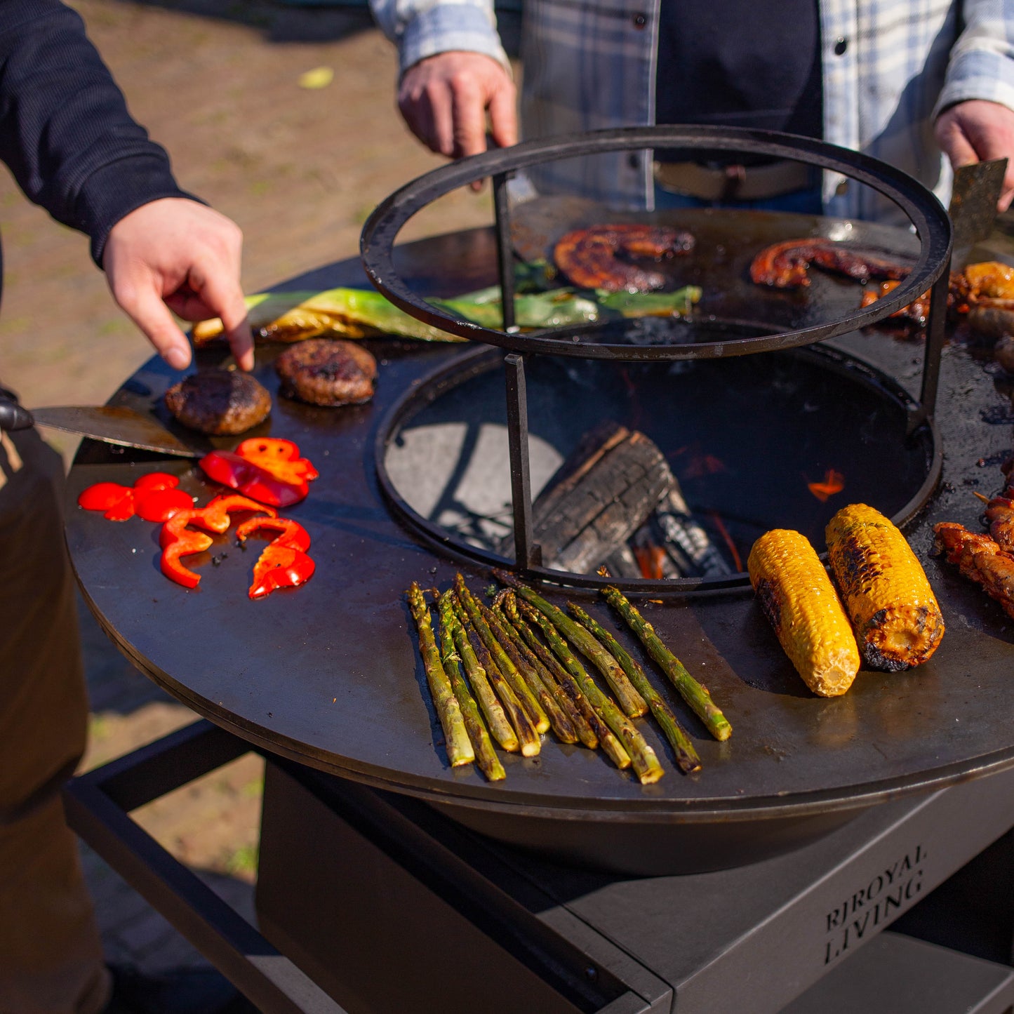 Griglia Plancha BBQ Maestro XXL Ø80 cm Blackline - Con attizzatoio e vano porta legna