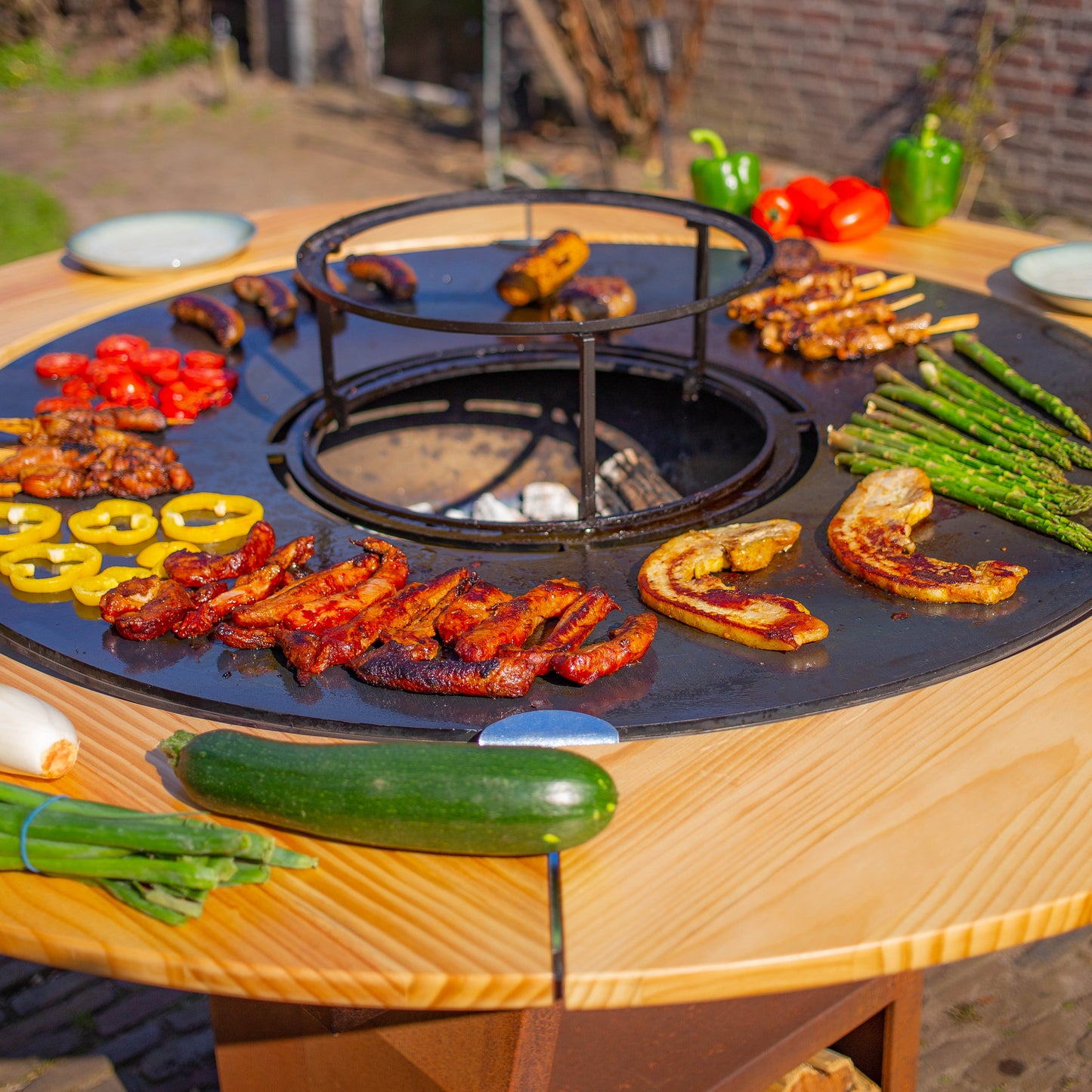 BBQ Plancha Grill Maestro XXXL Ø100cm Acciaio Corten - Con ruote grandi e contenitore per la legna