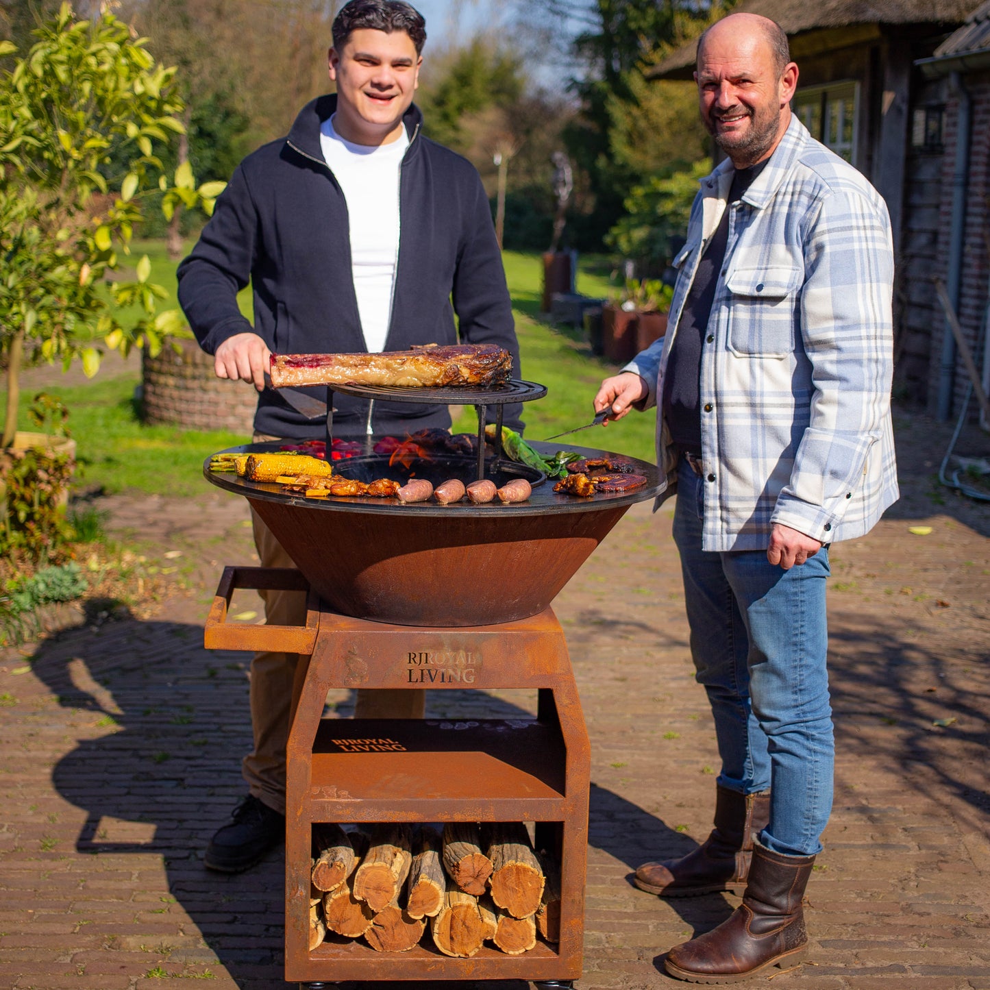 BBQ Plancha Grill Maestro XXXL Ø80cm Acciaio Corten - Con ruote grandi e contenitore per la legna
