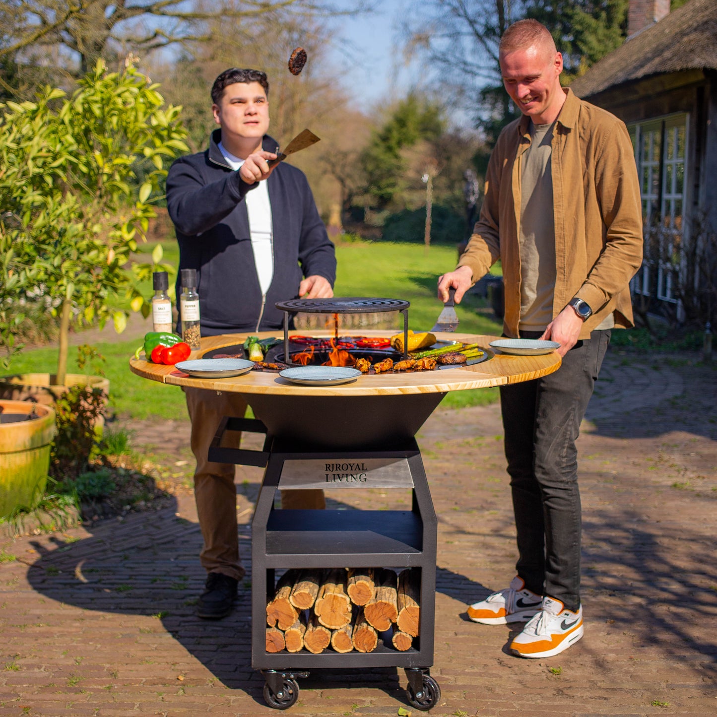 BBQ Plancha Grill Maestro Smokeless XXL Ø80cm Blackline - Plancha Senza Fumo Con Bordo in Legno Mesa