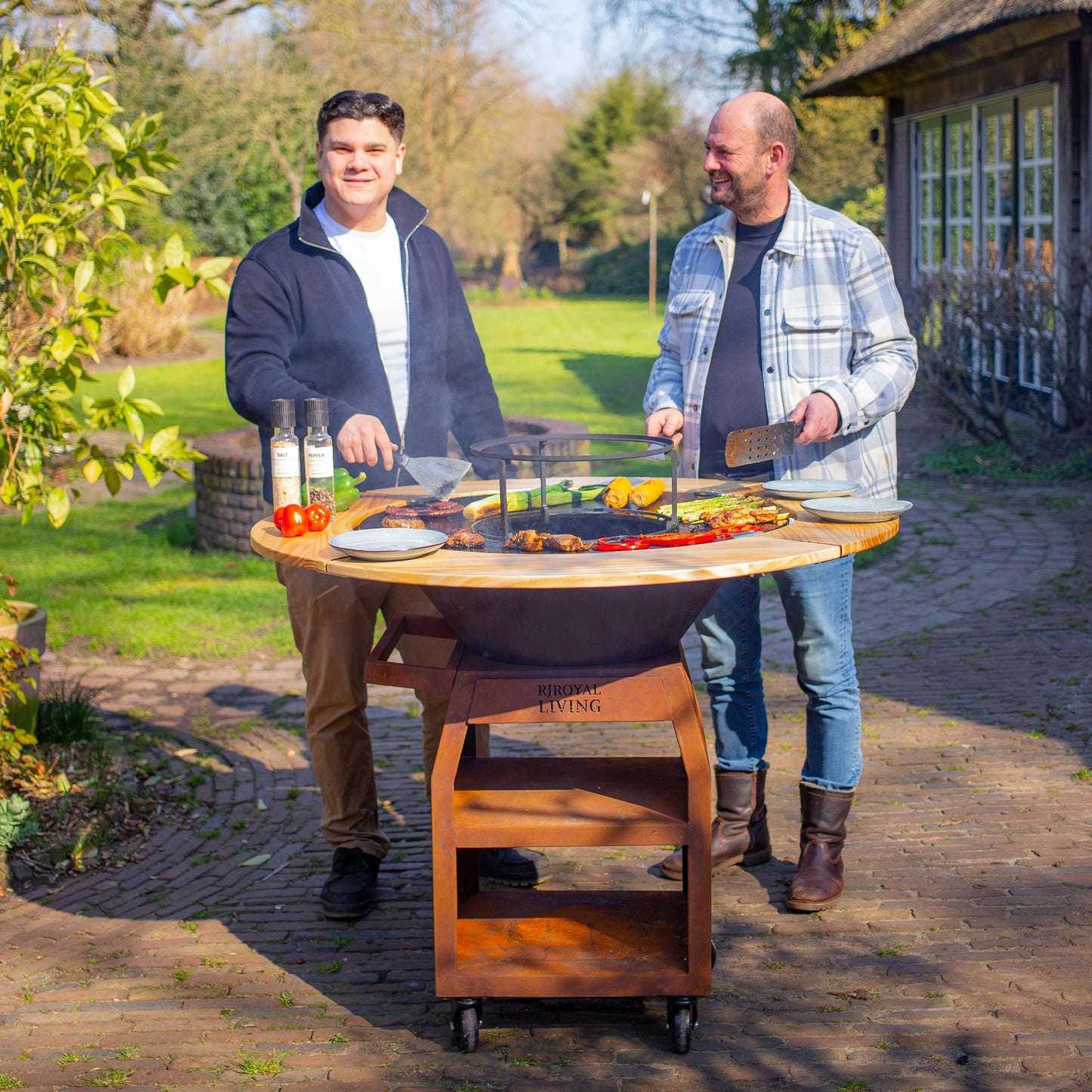 BBQ Plancha Grill Maestro Smokeless XXL Ø80cm Acciaio Corten - Plancha Senza Fumo Con Bordo in Legno Mesa