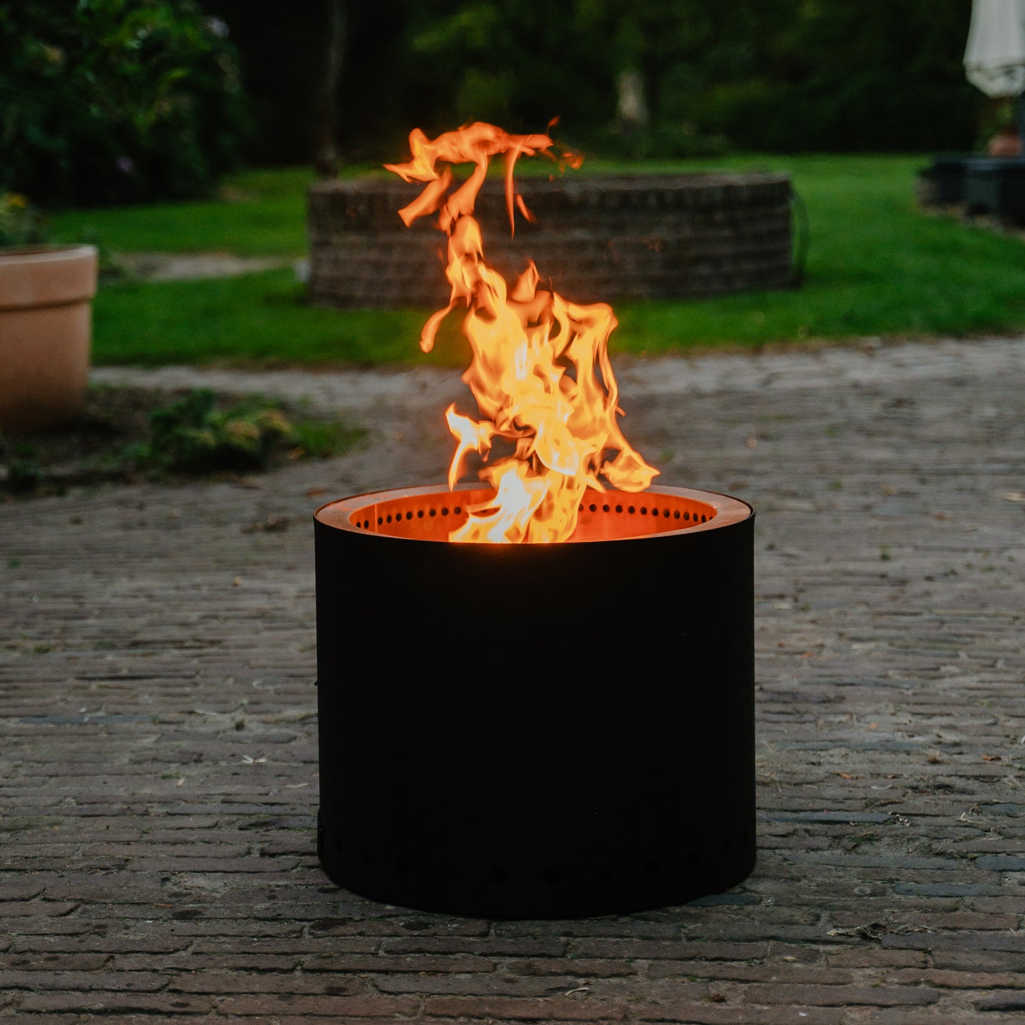 Cesto per il fuoco e barbecue senza fumo Fuego Lujo Blackline 49Ø